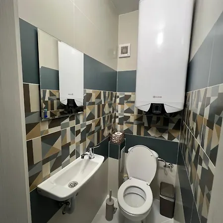 2 Bedrooms, 2 Wc, Free Parking, Center Location, Sunny Bijou Flat * Varna